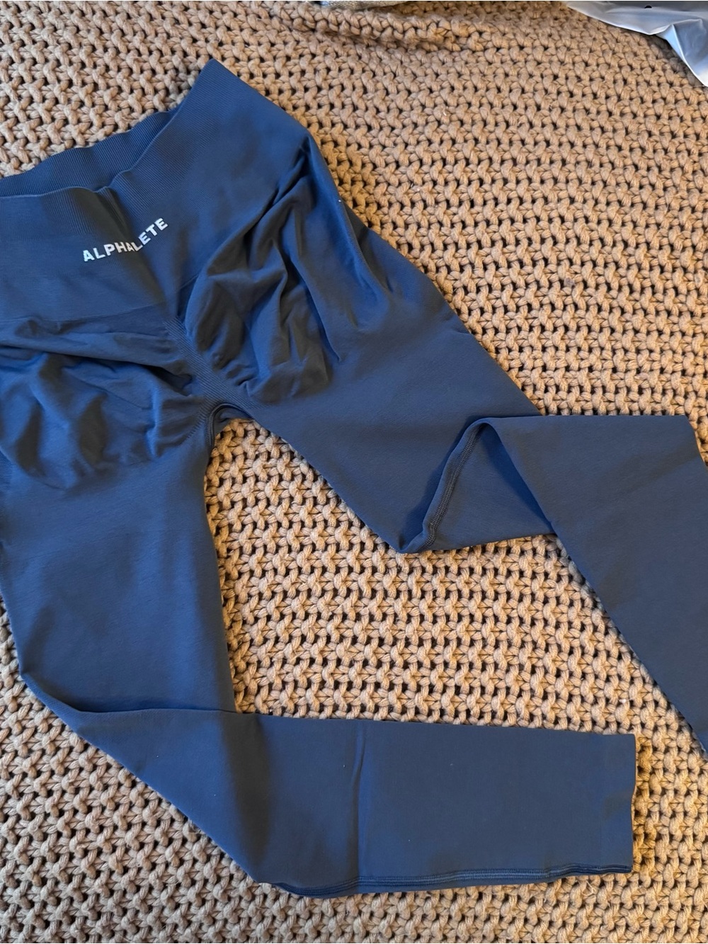 Alphalete Amplify Leggings M Blue Seamless Scrunch Butt High Waist NEW
